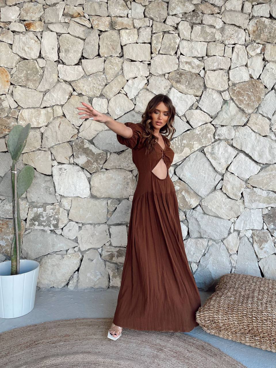 Maxi summer dress with cut-out belly and back slit AMALIA | Ladies | brown